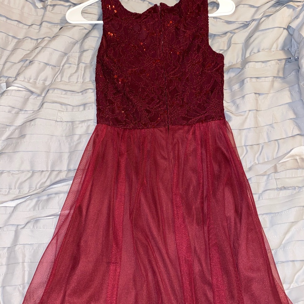 a size 1 “Speechless” dark red dress!!!